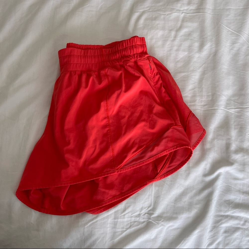 Lululemon—Hotty Toddy short
